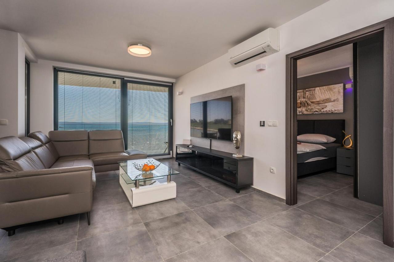 Jamc Dream Familientraum Direkt Am Meer Mit Beheiztem Pool 普利拉卡 外观 照片